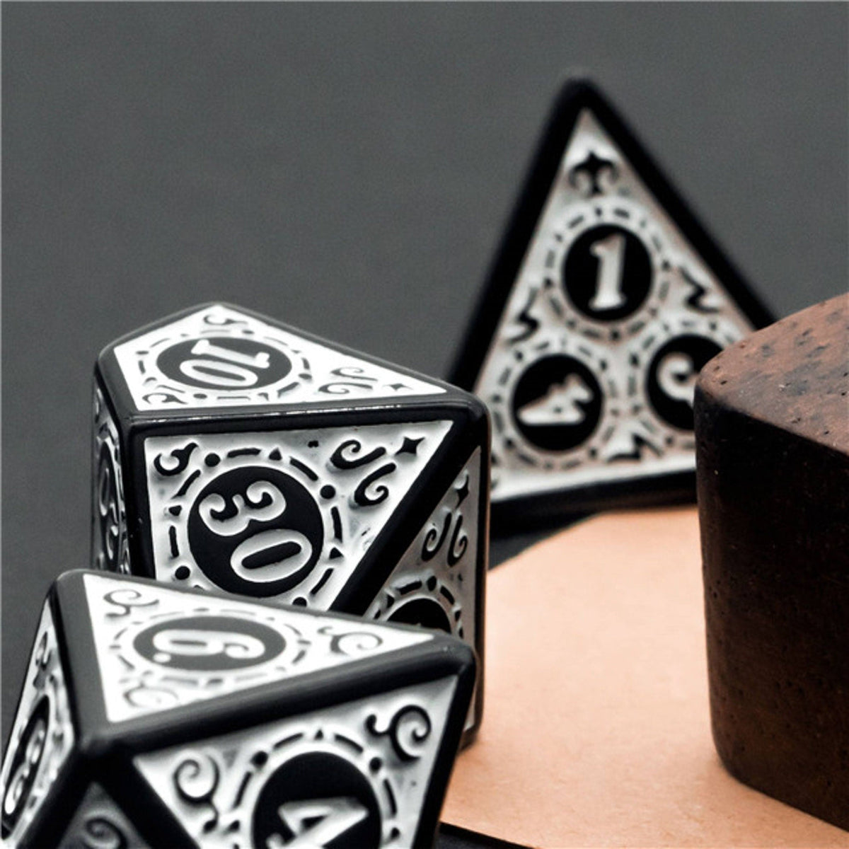 Roaring 20s : White Lattice | Stylized Acrylic Fantasy Tabletop RPG Dice Set