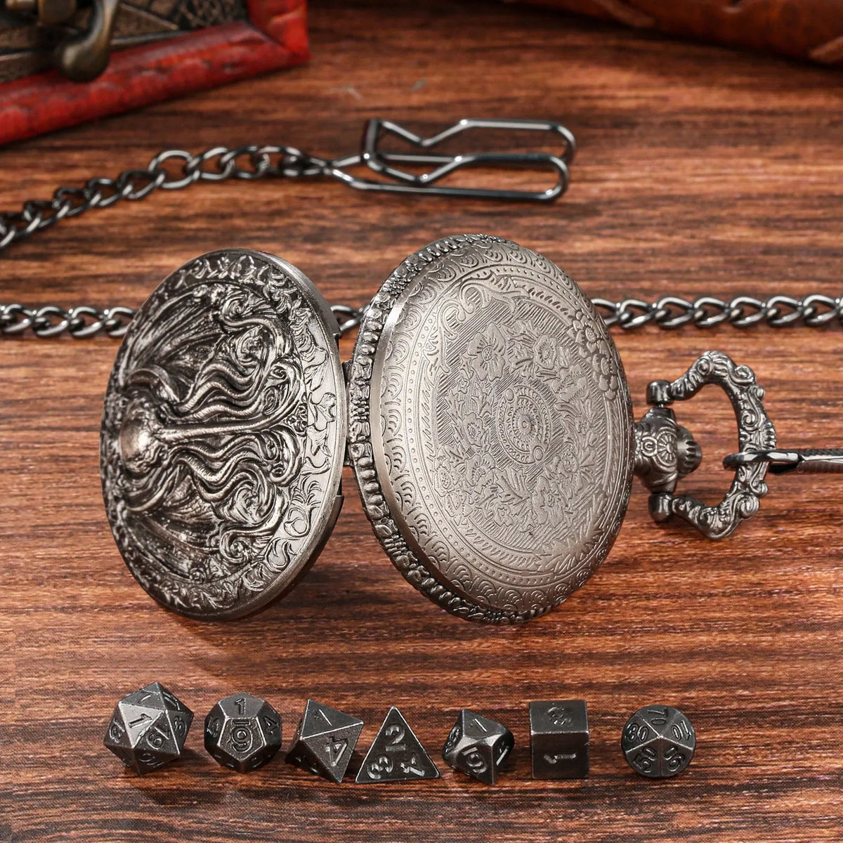 KRAKEN RELIC POCKET WATCH DICE SET