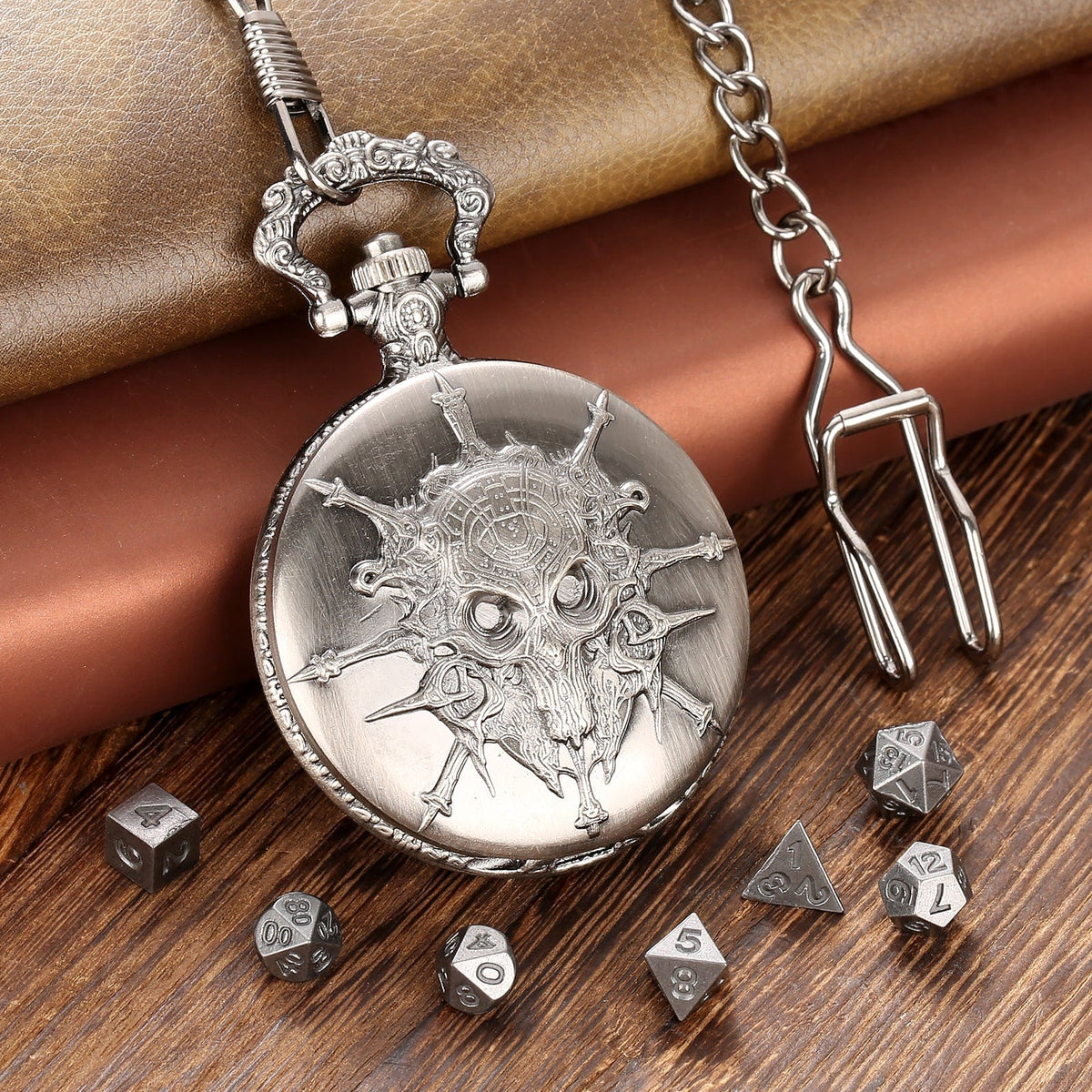 Skull Pocket Watch Dice Set