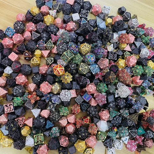 Random Metal Dice (1 PCS)