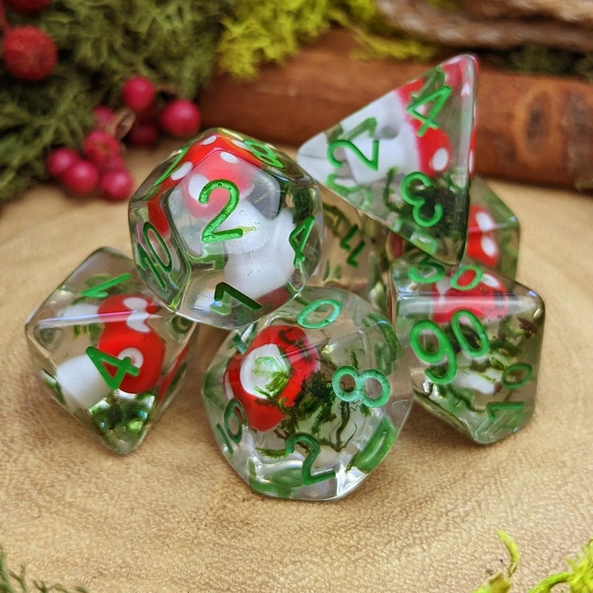 Mossy Mushroom (Give away a random dice)